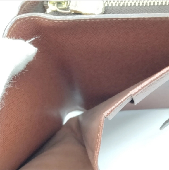 LOUIS VUITTON Monogram Porte Papier Zippe Wallet - Picture 8 of 9